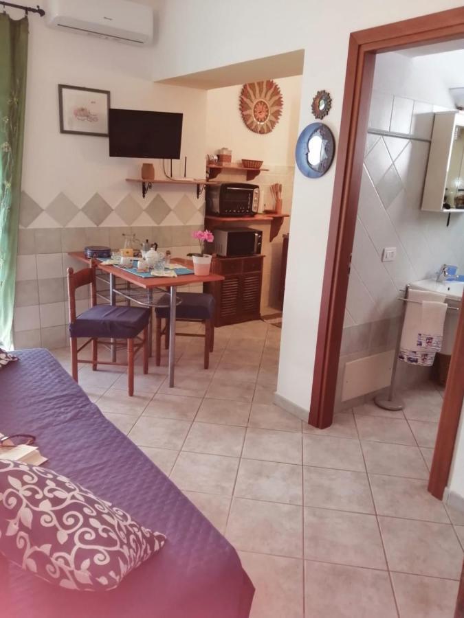 Appartamenti Le Conchiglie E Le Stelle Marine Cala Gonone Exteriör bild